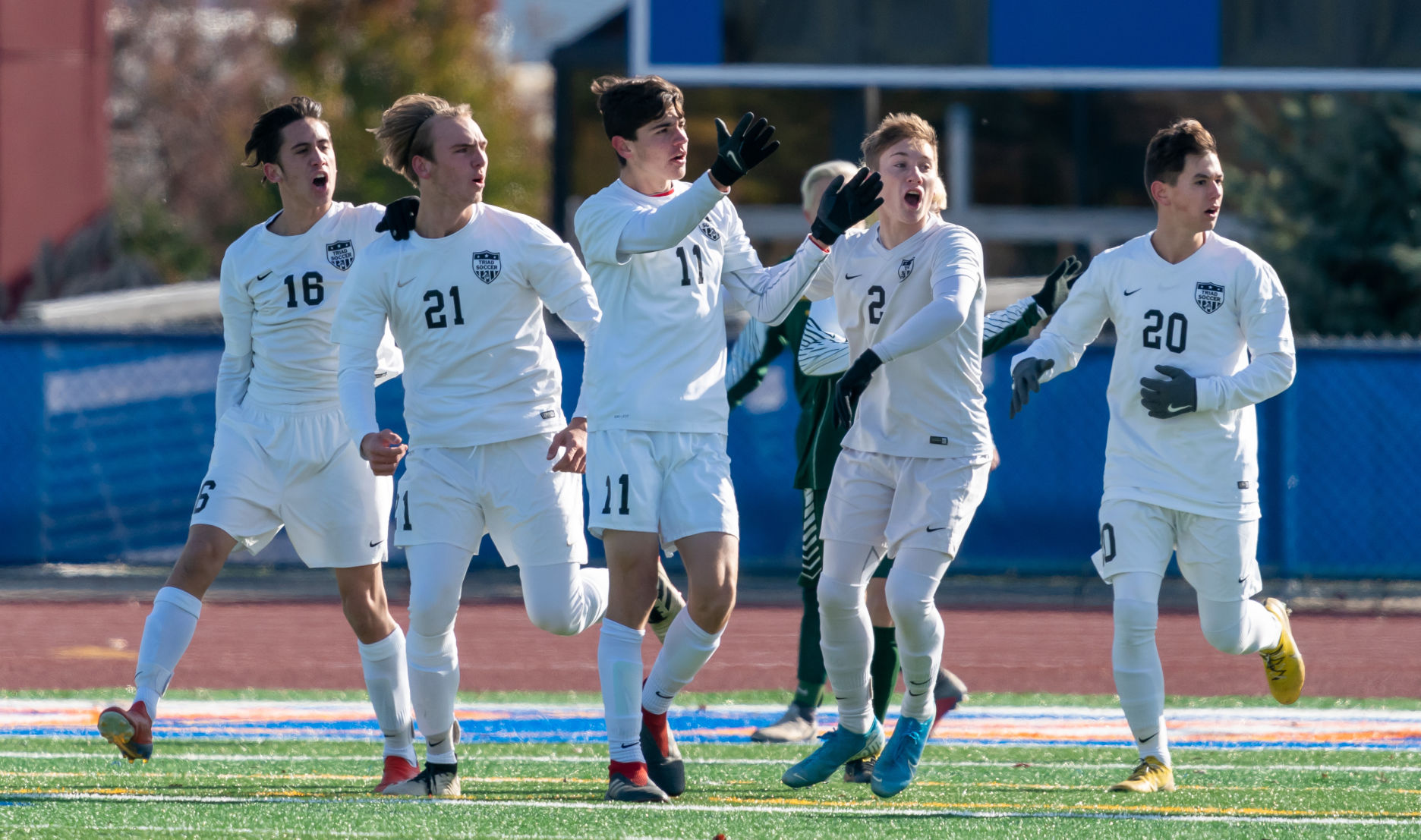 Class 2A state semifinal: Crystal Lake South 2, Triad 0